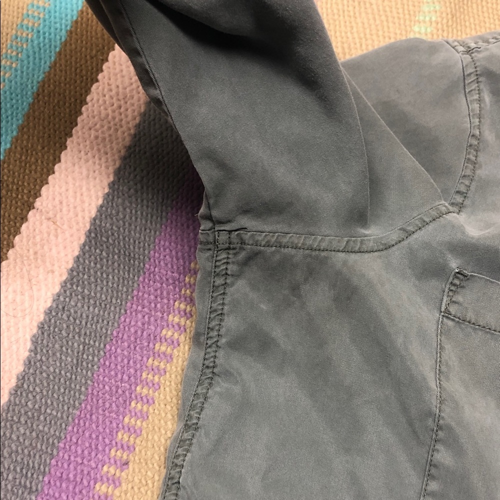 Universal Thread Slate Button-Up Shirt - image 8